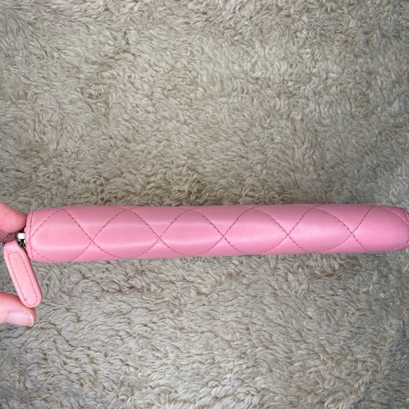 Chanel Pink Quilted Lambskin Zippy Wallet - Picture 5 of 10